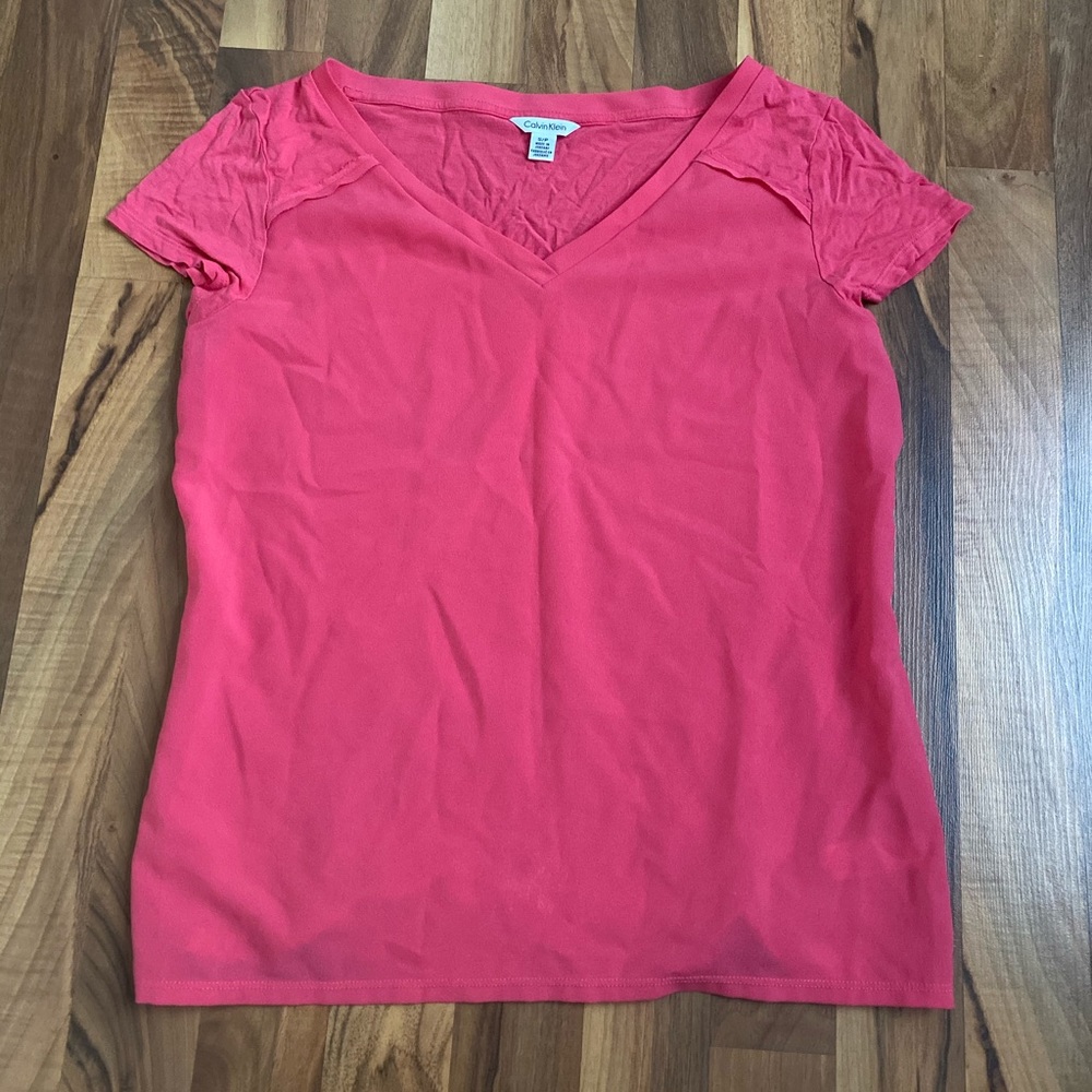 Calvin Klein coral tee